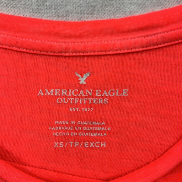 XS American Eagle Outfitters Crop Top - Picture 2 of 2